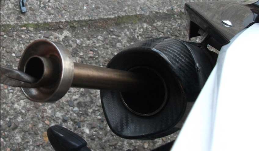 Das Bild zeigt den sogenannten DB-Eater der Yamaha.