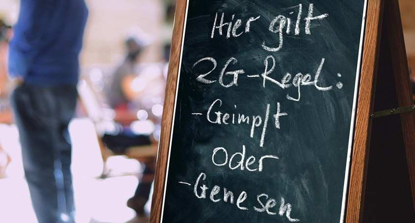 Ab Mittwoch, 08.12.2021, sind alle Ladengesch&auml;fte bis auf bestimmte Ausnahmen (siehe &sect; 4, Abs. 2, Pkt.1 der CoronaSchVO NRW vom 03.12.2021) verpflichtet, bei jedem Kunden am Eingang des Betriebes den 2G-Status (Nachweis &uuml;ber den Immunisierungsstatus - geimpft oder genesen - und ein amtliches Ausweisdokument) zu &uuml;berpr&uuml;fen und nur immunisierten Personen Zutritt zu gew&auml;hren.