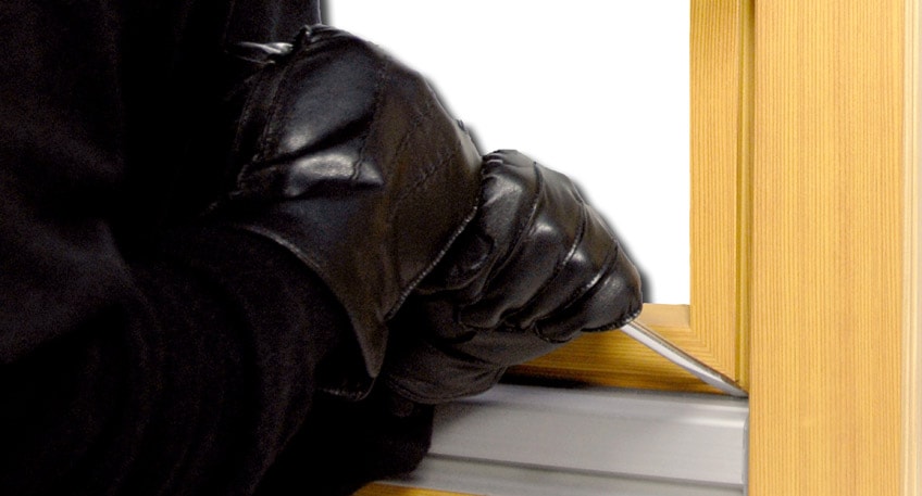 Zu Einbr&uuml;chen in den "Gestringer Hof" in Gestringen und dem Hotel "Im Loh" in Frotheim ist es in der Nacht zu Mittwoch gekommen.