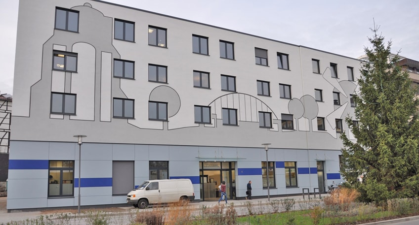 Ungef&auml;hr zur Halbzeit zieht das Bundesmodellprojekt rehapro-BEA eine positive Zwischenbilanz. Am 1. Dezember 2019 startete BEA &ndash; das steht f&uuml;r Beraten, Ermutigen und Assistieren. Mit dem Modellprojekt werden innovative Ans&auml;tze zur St&auml;rkung der Rehabilitation erprobt. Das Projekt wird im Kreis Minden-L&uuml;bbecke durch das Amt proArbeit Jobcenter umgesetzt.