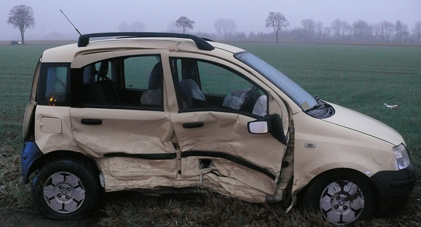 Bei einem Unfall auf der Kreuzung Westerbachstra&szlig;e / Hoper Weg haben sich am Freitagnachmittag zwei Autofahrerinnen (33, 53) offenbar leichtere Verletzungen zugezogen.
