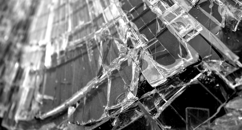 Bisher unbekannte T&auml;ter haben im Zeitraum Donnerstag, 20.30 Uhr bis Freitag, 05.45 Uhr versucht, einen Container des mobilen Testzentrums in der Stra&szlig;e "Am Bahnhof" aufzubrechen.