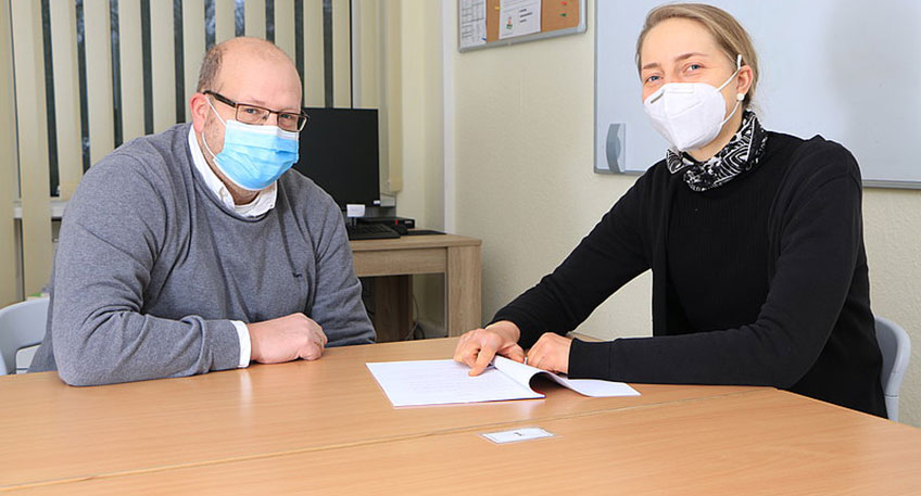 Bereichsleiter Jens Bökenkröger zusammen mit der neuen Qualitätsmanagementbeauftragten Ina Böker.