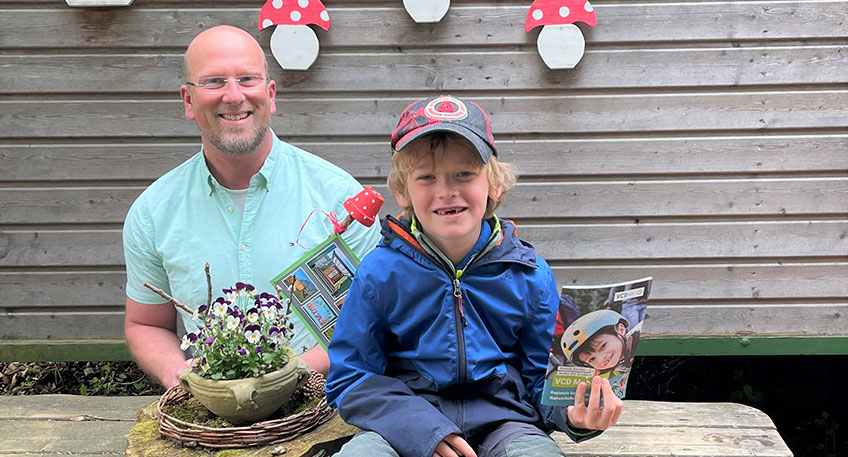 Als Partner des Verkehrsclub Deutschland e.V. (VCD) hat der Nahverkehr Westfalen-Lippe (NWL) in diesem Jahr erstmalig eine gemeinsame Regionalausgabe der VCD-Mobifibel herausgegeben, die sich als Mobilit&auml;tsratgeber vor allem an Schulanf&auml;nger*innen und deren Eltern richtet.