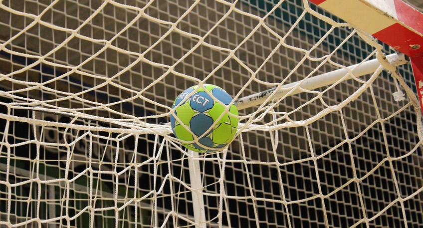 Der diesjährige Spielo-Cup findet am 19. und 20. August 2022 statt. In diesem Jahr treffen die beiden heimischen Handballgrößen und Gastgebervereine TuS N-Lübbecke und GWD Minden auf die Mannschaften des TBV Lemgo und des TSV Hannover-Burgdorf.