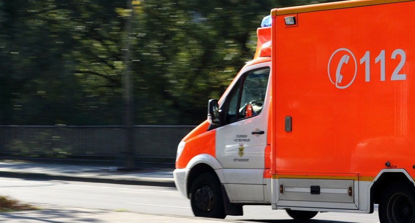 Unf&auml;lle einer Pedelec-Fahrerin am Obermehner Weg und eines E-Scooter-Fahrers an der Gehlenbecker Stra&szlig;e haben am Wochenende f&uuml;r Eins&auml;tze der Polizei gesorgt. W&auml;hrend die Radlerin (58) mit schweren Verletzungen ins Krankenhaus eingeliefert wurde, konnte der 15-J&auml;hrige nach ambulanter Behandlung aus selbigem entlassen werden.