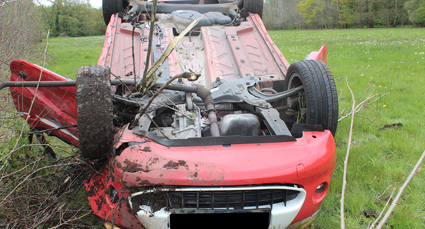 Zu einem Verkehrsunfall zwischen einem Pkw und einem Sattelzug ist es am Dienstagnachmittag auf der L 770 gekommen. Ein Autofahrer erlitt offenbar schwerere Verletzungen und musste ins Krankenhaus gebracht werden.