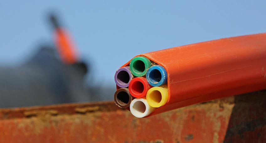 Ganz Deutschland spricht &uuml;ber Digitalisierung und den fl&auml;chendeckenden Ausbau von hochmodernen Glasfasernetzen. Bis 2030 soll &ndash; so der ehrgeizige Plan der Bundesregierung &ndash; der fl&auml;chendeckende Ausbau in der Bundesrepublik abgeschlossen sein.