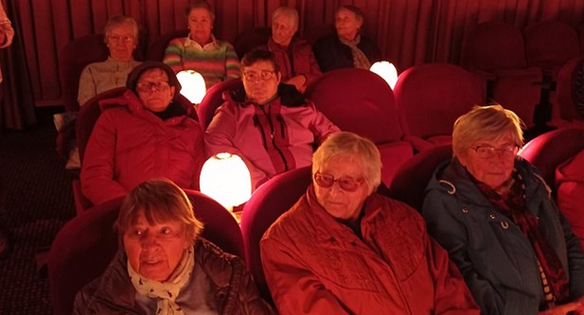 https://www.hallo-luebbecke.de/data/Bildarchiv/2023/202312_Dezember/20231209_hallo_minden_lsh_seniorenkino_tagespflege.jpg
