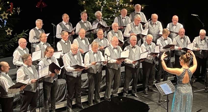 https://www.hallo-luebbecke.de/data/Bildarchiv/2023/202312_Dezember/20231209_hallo_minden_quartettverein_weihnachtskonzert.jpg