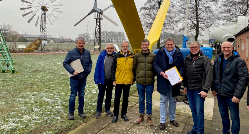 https://www.hallo-luebbecke.de/data/Bildarchiv/2024/202401_Januar/20240121_hallo_minden_stemwede_forderung_windkraft_01.jpg