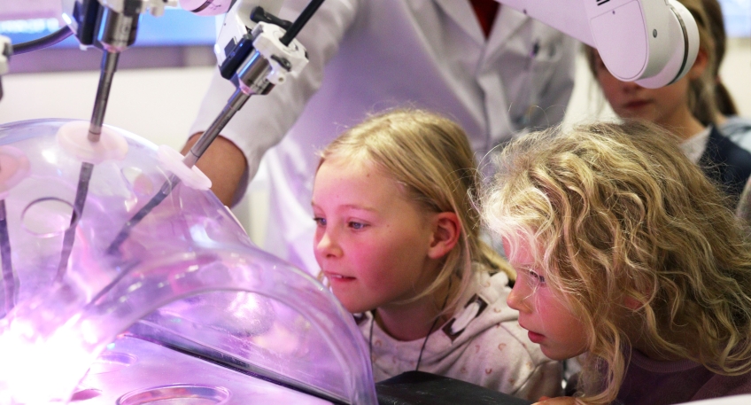 https://www.hallo-luebbecke.de/data/Bildarchiv/2025/202502_Februar/20250209_hallo_minden_mkk_Kinder-Uni_JWK.jpg