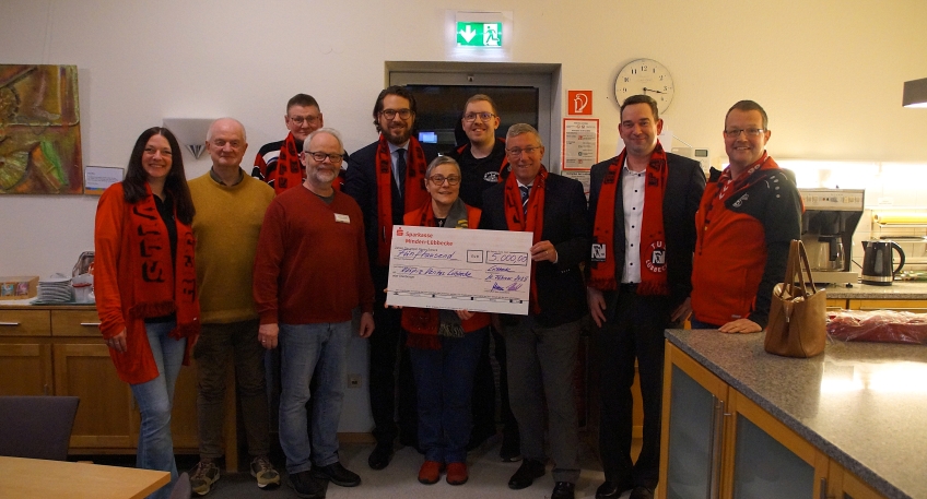 https://www.hallo-luebbecke.de/data/Bildarchiv/2025/202502_Februar/20250225_hallo_minden_cvjm_scheckubergabe_hospiz.jpg
