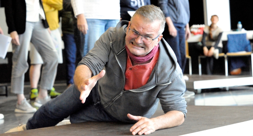 https://www.hallo-luebbecke.de/data/Bildarchiv/2025/202506_Juni/20250614_hallo_minden_luebbecke_Stadttheater_1.jpg