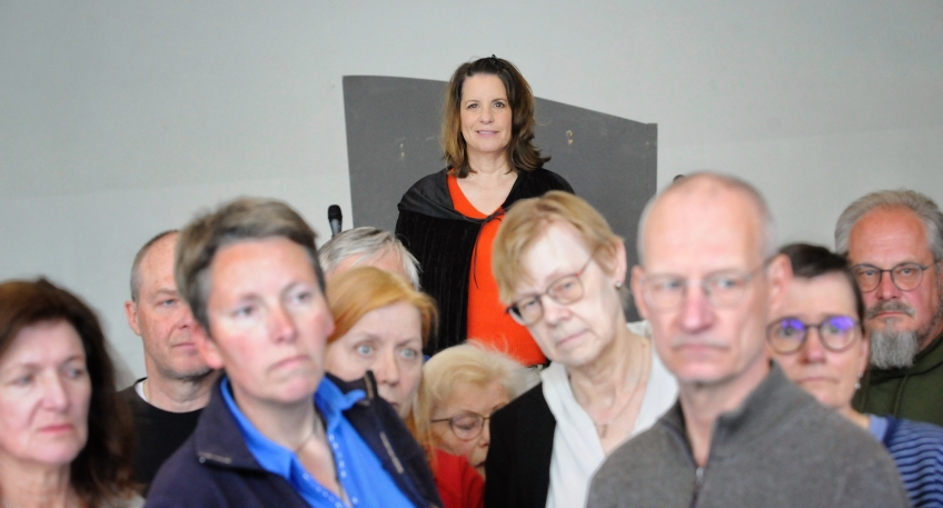 https://www.hallo-luebbecke.de/data/Bildarchiv/2025/202506_Juni/20250614_hallo_minden_luebbecke_Stadttheater_2.jpg