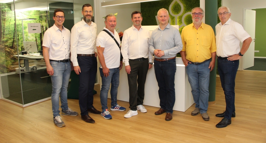 https://www.hallo-luebbecke.de/data/Bildarchiv/2025/202507_Juli/20250703_hallo_minden_aok_BU_1_Eroffnung_AOK-Kundencenter_in_Espelkamp_03.07.2025.jpg