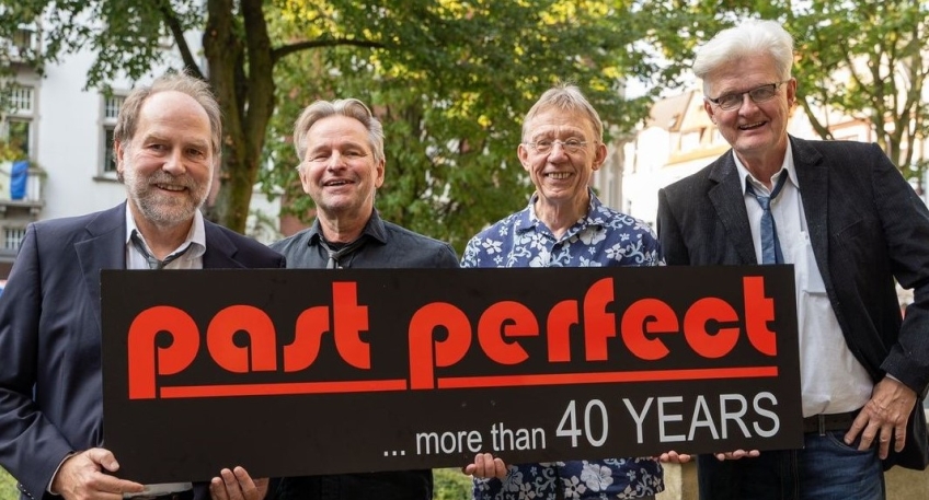 https://www.hallo-luebbecke.de/data/Bildarchiv/2025/202507_Juli/20250719_hallo_minden_stemweder_kulturring_past_perfect_-_Foto_Michael_Kestin.jpg