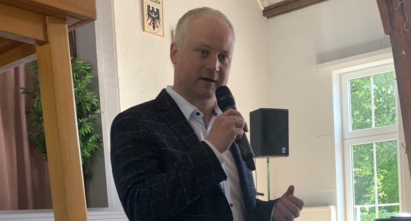 https://www.hallo-luebbecke.de/data/Bildarchiv/2025/202507_Juli/20250721_hallo_minden_lsh_bhks_abschluss_2.jpg