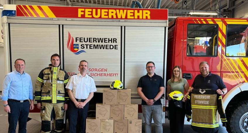 https://www.hallo-luebbecke.de/data/Bildarchiv/2025/202508_August/20250802_hallo_minden_stemwede_fw-einsatzkleidung_Stemwede_2025.jpg
