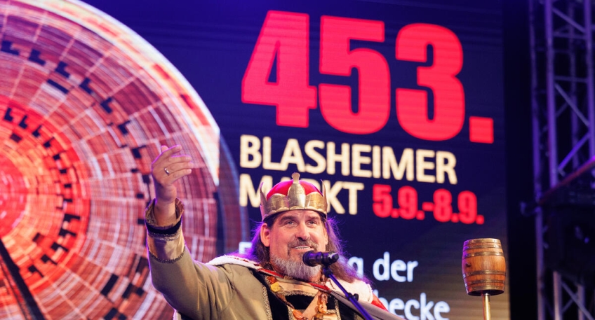 https://www.hallo-luebbecke.de/data/Bildarchiv/2025/202508_August/20250816_hallo_minden_stadtempfang_krato.jpg