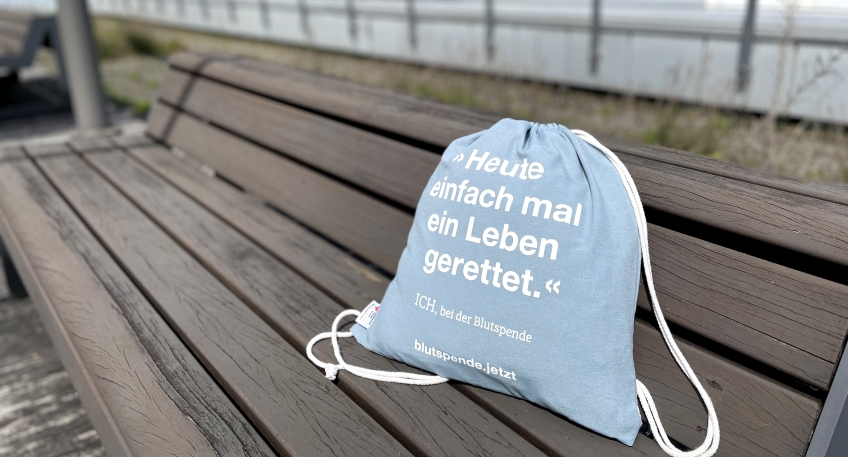 https://www.hallo-luebbecke.de/data/Bildarchiv/2025/202508_August/20250817_hallo_minden_blutspendedienst_west_Gymbag.jpg