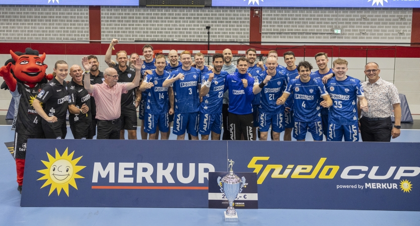 https://www.hallo-luebbecke.de/data/Bildarchiv/2025/202508_August/20250818_hallo_minden_Merkur_Group_Spielo-Cup_2025_1.jpg