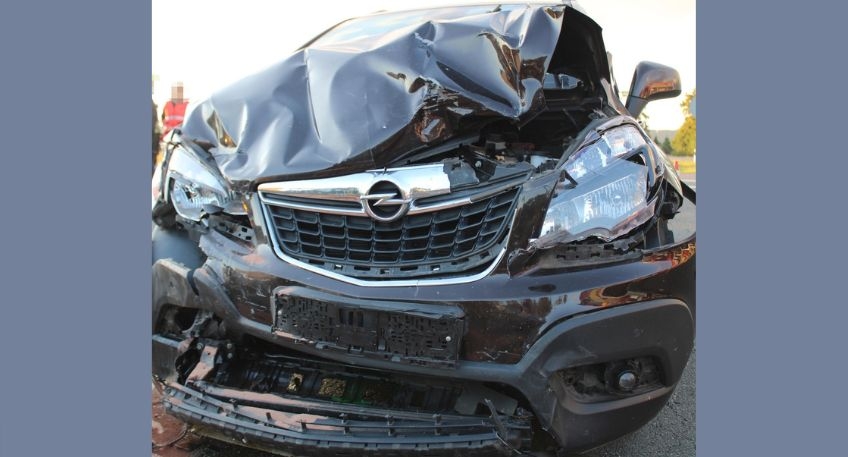 https://www.hallo-luebbecke.de/data/Bildarchiv/2025/202508_August/20250825_hallo_minden_polizei_unfall_stemwede.jpg