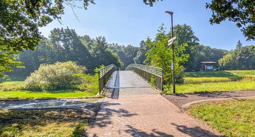 https://www.hallo-luebbecke.de/data/Bildarchiv/2025/202508_August/20250830_hallo_minden_bad_oeynhausen__Sperrung_Werrebrucke_am_Reitplatz.jpg