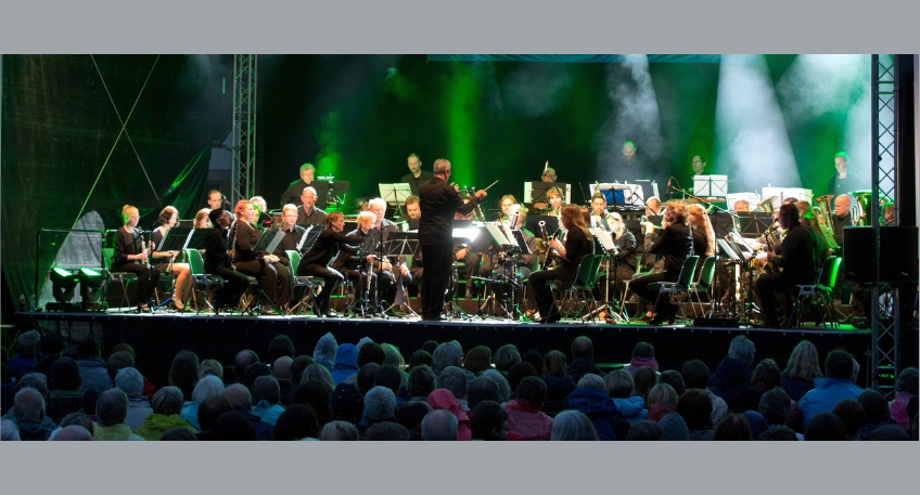 https://www.hallo-luebbecke.de/data/Bildarchiv/2025/202510_Oktober/20251008_hallo_minden_pro_musica_symphonic_wind.jpg