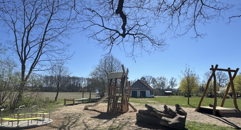 https://www.hallo-luebbecke.de/data/Bildarchiv/2026/202604_April/20260412_hallo_minden_stemwede_spielplatz_levern_2026_1.jpg