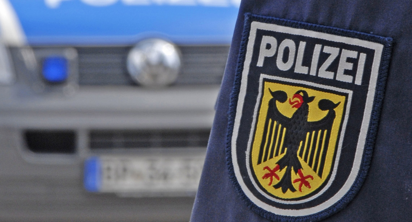 https://www.hallo-luebbecke.de/data/Bildarchiv/2026/202605_Mai/20260517-hallo-minden-thumb-polizei-frei-1.jpg