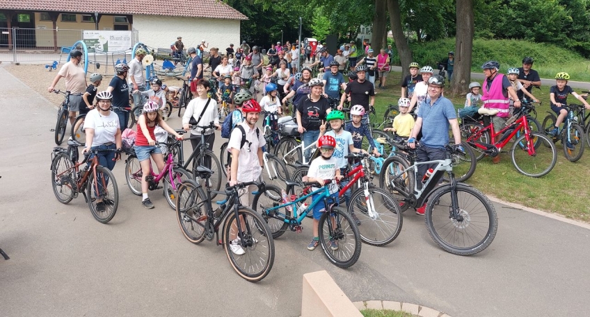 https://www.hallo-luebbecke.de/data/Bildarchiv/2026/202605_Mai/20260525_hallo_minden_initative_pro_fahrrad_kidical_maas.jpg