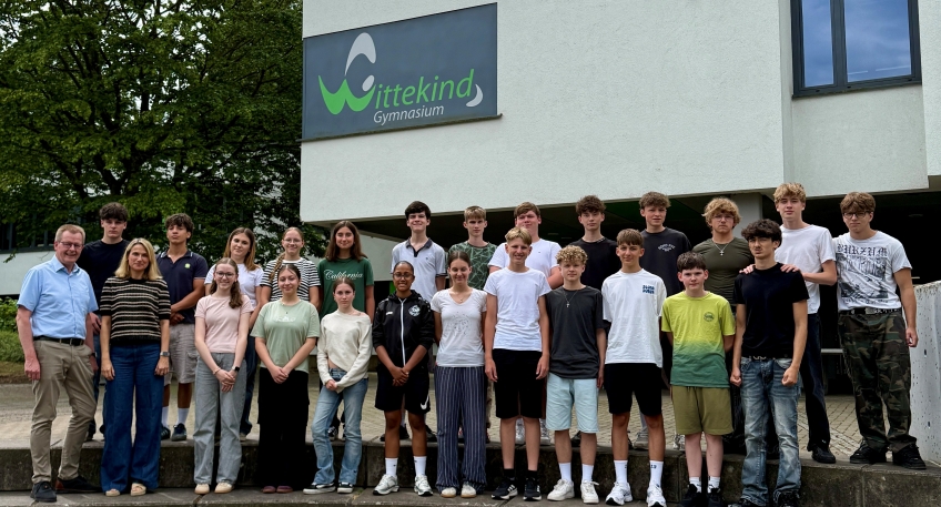 https://www.hallo-luebbecke.de/data/Bildarchiv/2026/202607_Juli/20260712_hallo_minden_barre2026_06_29_Pressefoto_Bewerbungtraining_UR_Privatbrauerei_Ernst_Barre_1.jpg