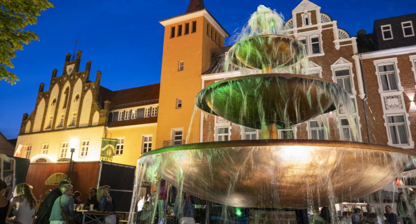 https://www.hallo-luebbecke.de/data/Bildarchiv/2026/202607_Juli/20260726_hallo_minden_barre_Bierbrunnenfest_Sa_UR_Oliver_Krato_1.jpg