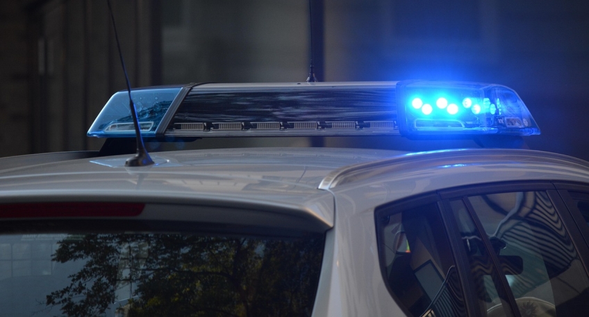 https://www.hallo-luebbecke.de/data/Bildarchiv/2026/202608_August/20260812_hallo_minden_polizei_blaulicht_pixabay.jpg
