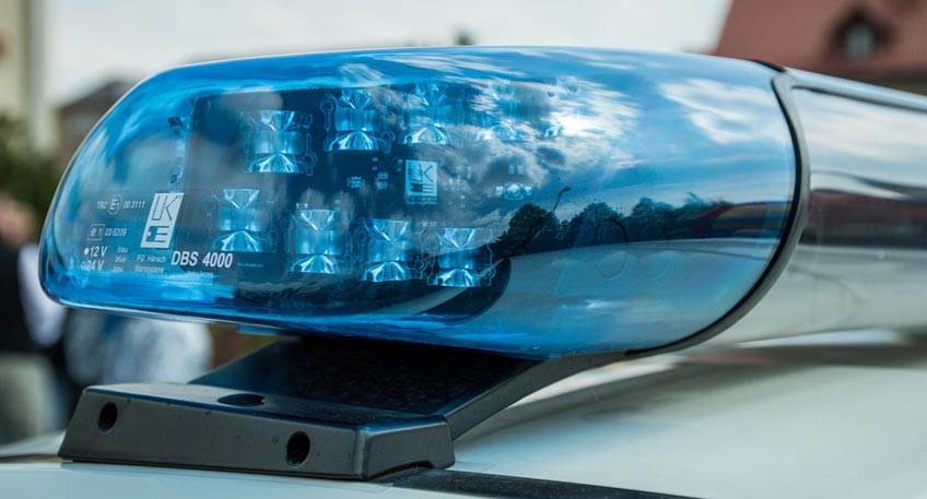 Bei einem Verkehrsunfall am Montagabend hat sich ein 58-jähriger Mann aus Stemwede schwere Verletzungen zugezogen.