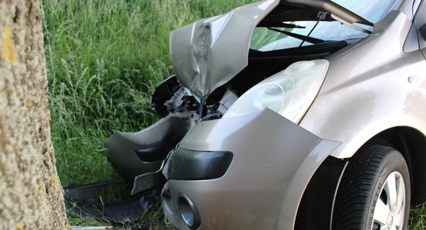 20220525 hallo minden unfall baum