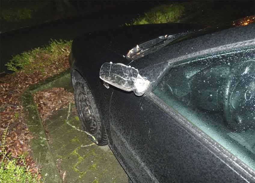 Besch&auml;digt wurden an der Marktstra&szlig;e ein Mercedes, in der Mindener Stra&szlig;e ein Opel und ein VW Golf und im Flagweg ein Kia Ceed und ein Renault.