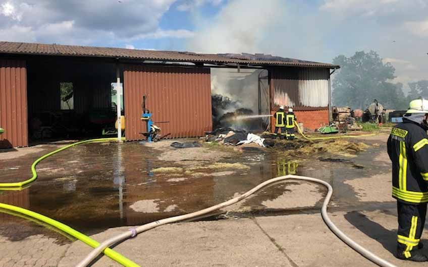 Der Schaden bel&auml;uft sich ersten Sch&auml;tzungen der Polizei nach auf mindestens 50.000 Euro.