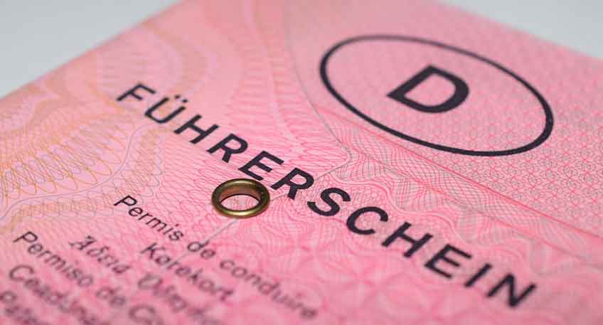 hallo-luebbecke-fuehrerschein1-pixabay.jpg Im Rahmen von Verkehrskontrollen in Stemwede, Espelkamp und Rahden fielen drei Autofahrer auf, die nicht im Besitz eines Führerscheins waren.